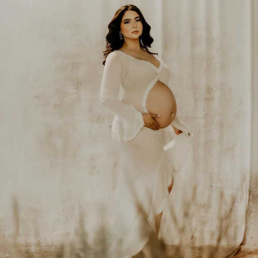 Pregnant womens photography set with long sleeves and pleated edges showcasing the abdomen baby shower dress pregnant womens clothing photography part