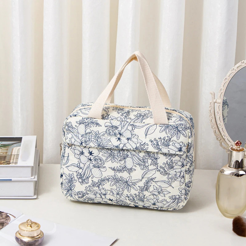Cotton Quilted Makeup Brush Storage Floral Cosmetic Bag Zipper Travel Toiletry Bag Large Capacity Makeup Organizer Toiletry Bag 250221