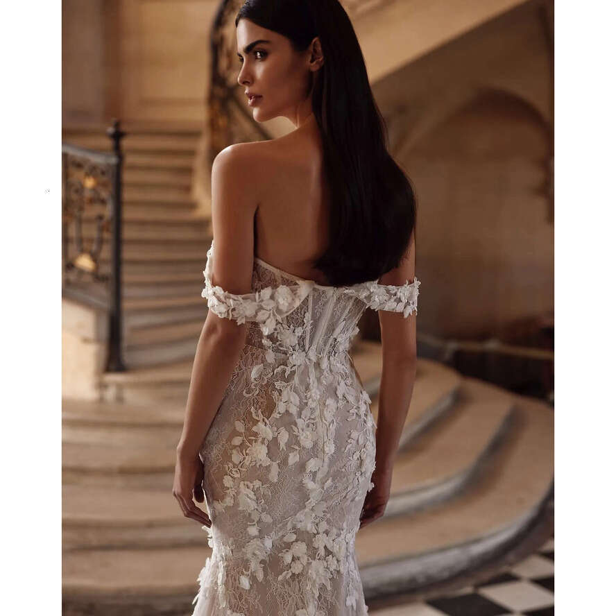 Milla Nova Lace Mermaid Dresses Bridal Gowns Off Shoulder Appliqued Wedding Dress Plus Size Bone Bodice Backless Vestidos De Novia