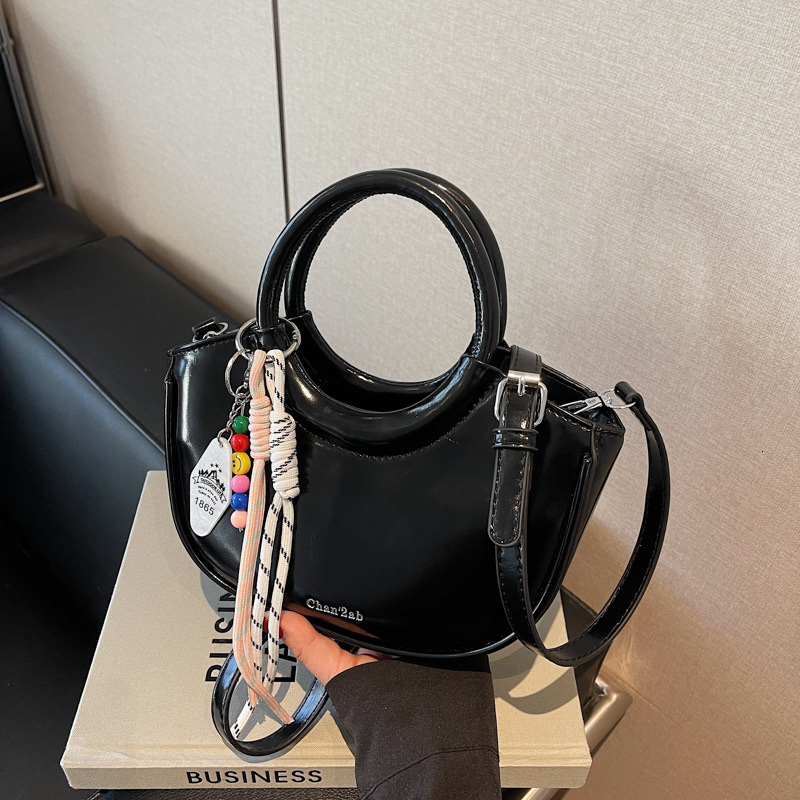 Foreign Style Niche Handheld Vegetable Basket Women's 2025 New Fashionable Single Shoulder Tote Bag Multifunctional And Simple Crossbody Bag