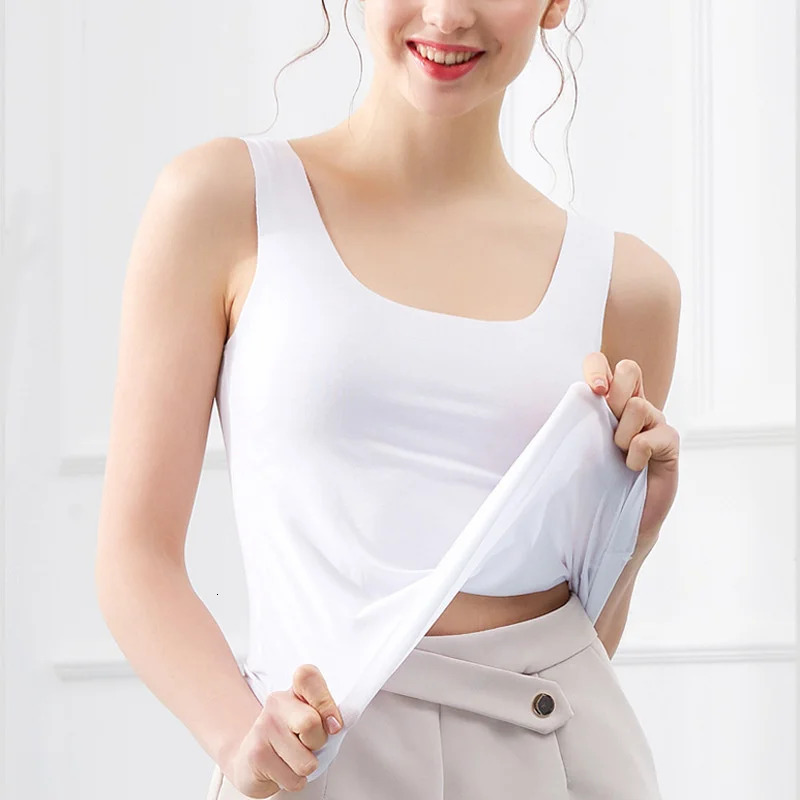 Women Summer Tight fit No trace Tanks Camis Vest Fashion Casual Sleeveless Ladies Street Tanks Tops Tees sweet Bra B3192 250224