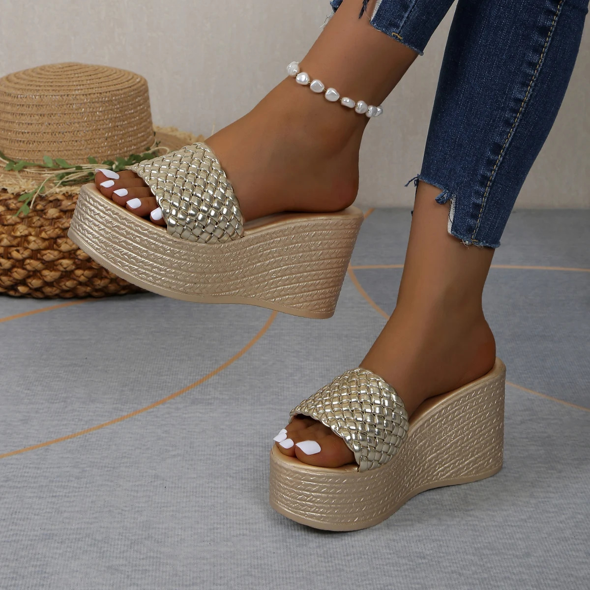 Wedges Slippers for Women Platform Sandals Woman Summer Chunky Golden Round Head Woman Thick Sole Beach Shoes Size 35-44 250221