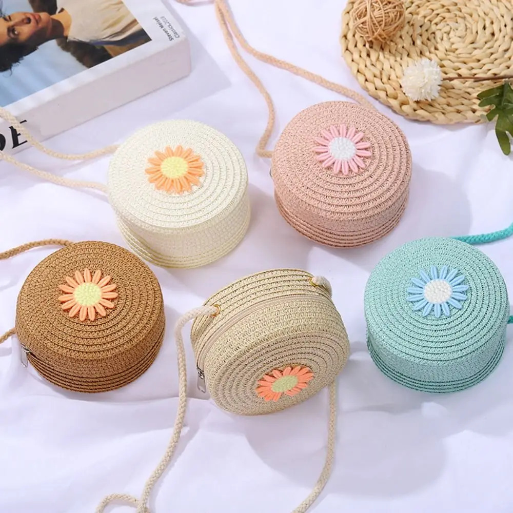 Round Straw Bag Women Woven Crossbody Beach for Ladies Cute Rattan Handmade Knitted Shoulder Candy Color Small Handbag 250221