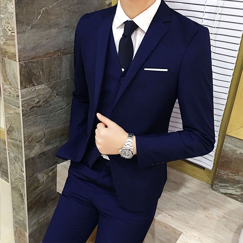 Y2251Sophisticated Formal Wear: Men's Tuxedo Style Three Piece Suit with Waistcoat