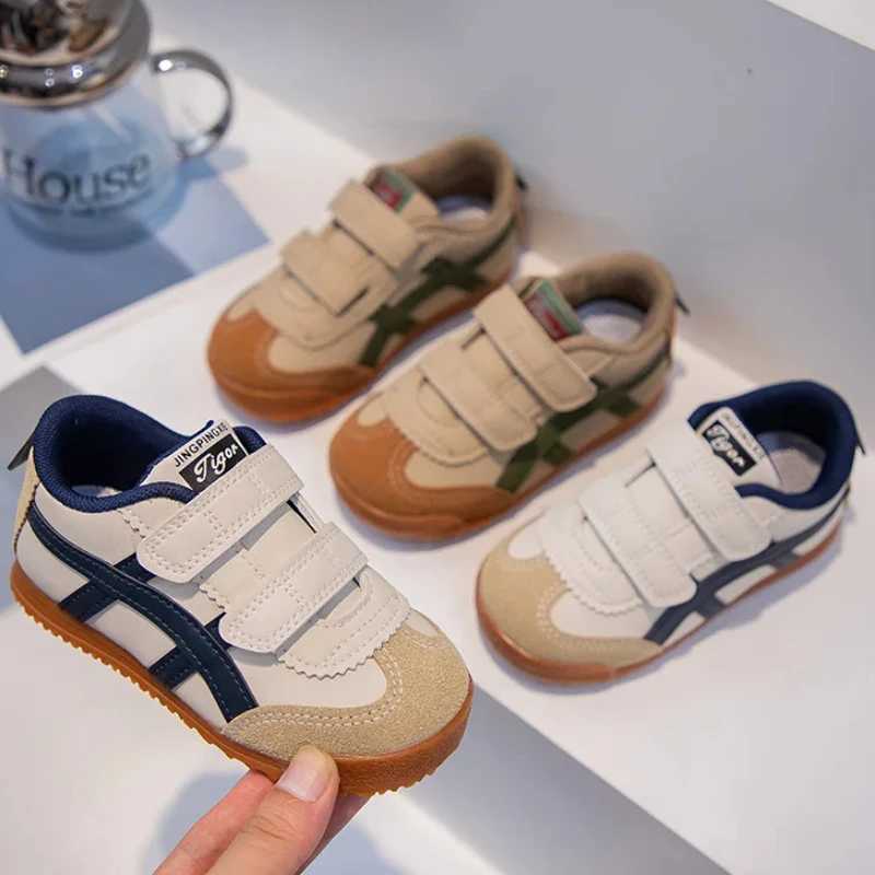 Childrens Sneakers Boys Girls Soft Sole Non-slip Casual Student Running Shoes Baby Kids School Sports Shoes Warm Cotton Shoes W250225