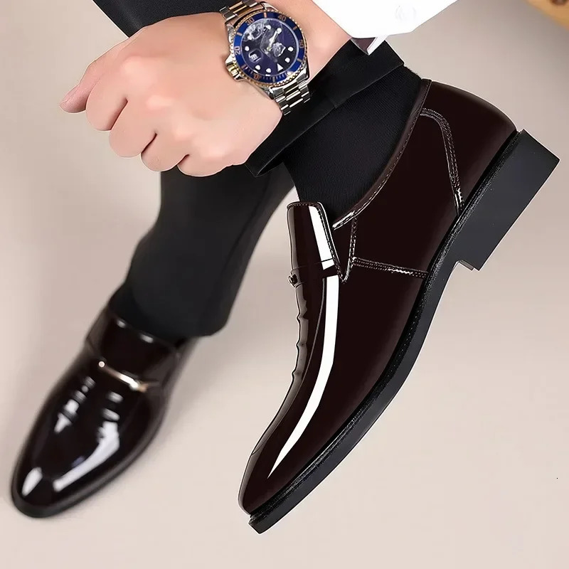 Selling Male Business Leather Shoes fashion mens leather shoes autumn and winter slip-on comfortable beanie shoes 250224