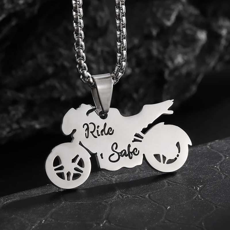 Exquisite Stainless Steel Motorcycle Model Pendant Necklace Men Wen Fashion Hip Hop Rock Riding Party Jewelry X250224