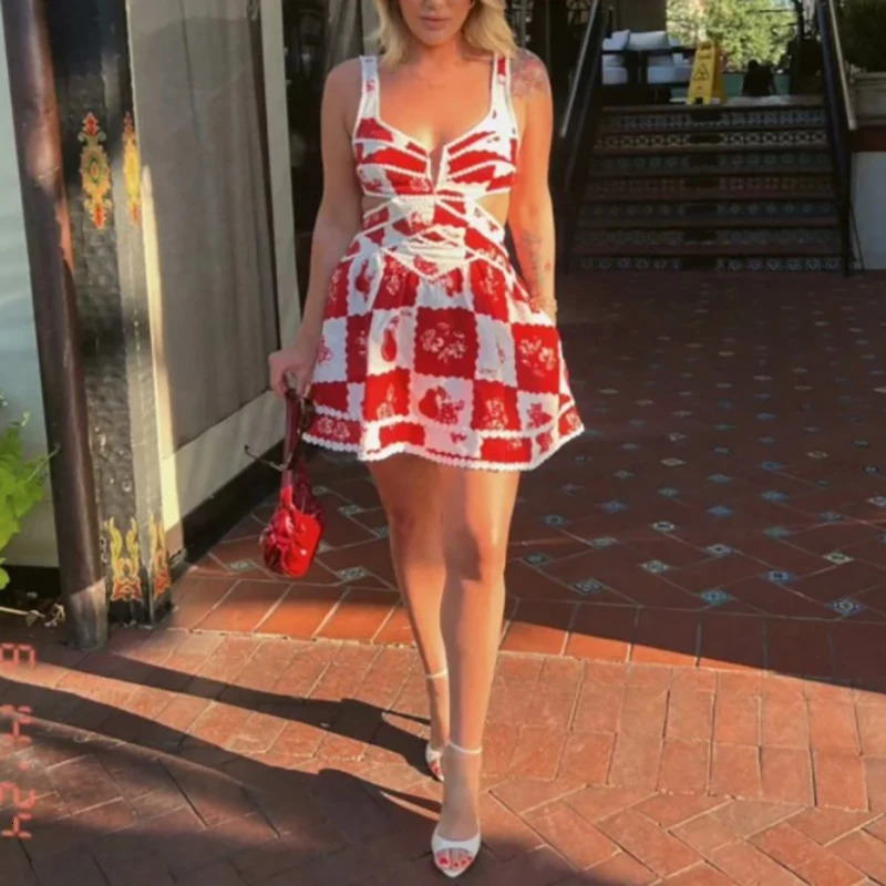 Chic Hollow Out Color Blocked Print Halter Dress Sexy Slim High Waist A-line Party Dress Early Spring Vacation Beach Mini Dress 250225