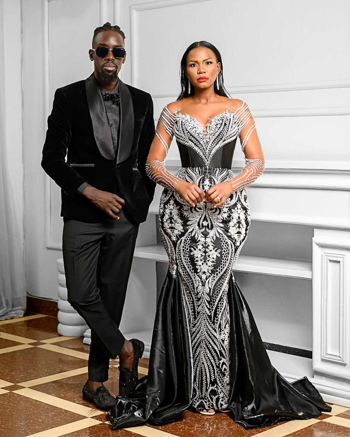 Plus Size Mermaid Prom Dresses Sexy Sheer Neck Long Sleeve Lace Appliques Special Occasion Dress Engagement Evening Gowns Customized