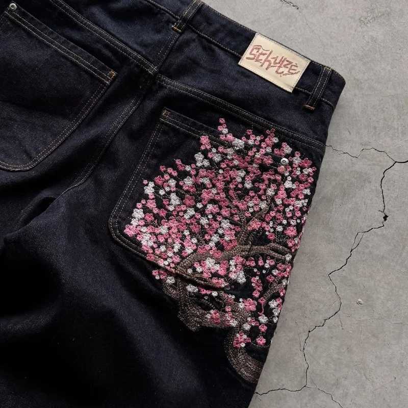 Men's Jeans Y2K Harajuku jeans Gothic retro plum flower embroidery pattern wide leg pants mens denim fabric American streetwear z250225