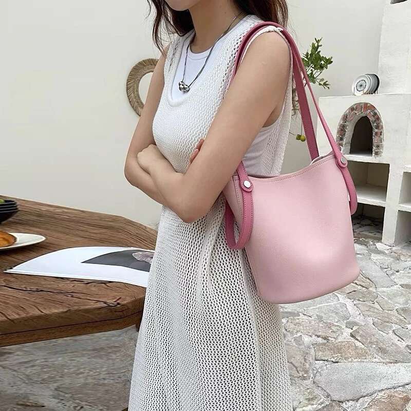 Korean Casual Bucket Bags For Women Designer Handbags Purses 2024 New In PU Splicing With Inner Pocket Underarm Shoulder