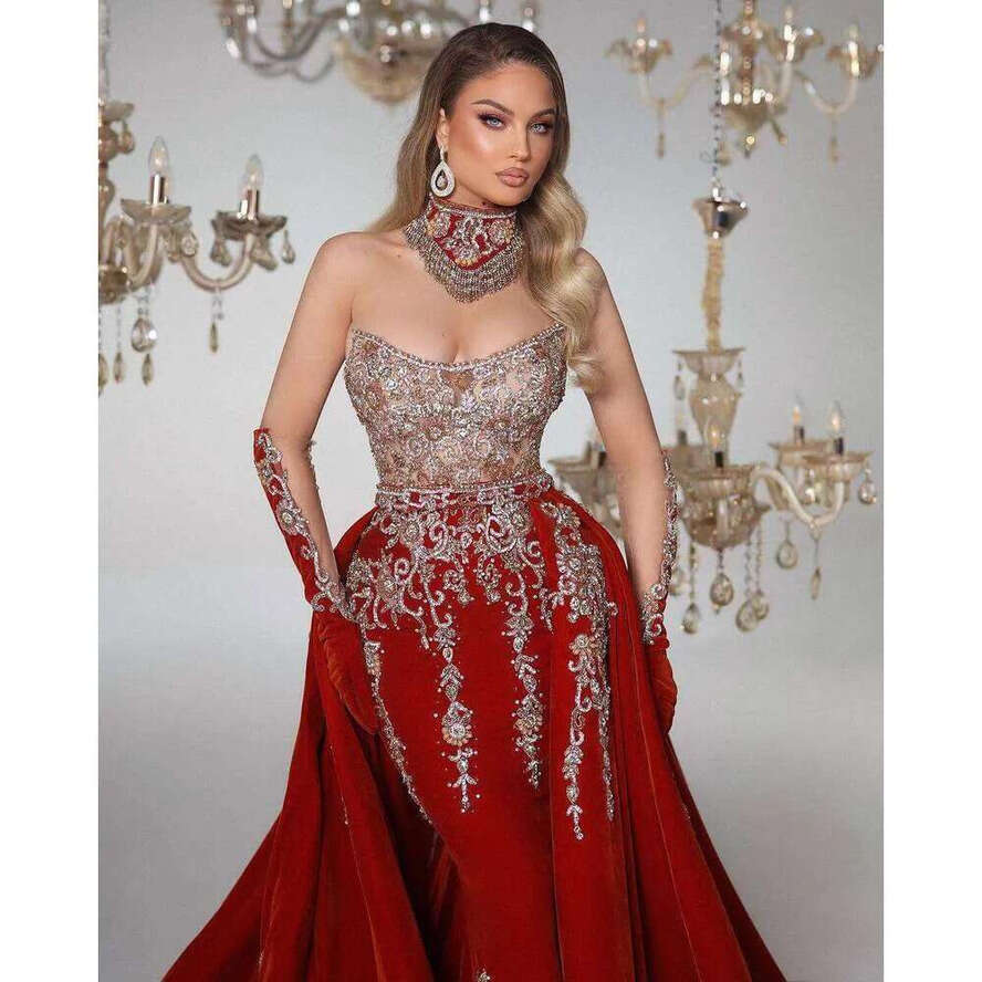 Gorgeous Evening Dresses Mermaid Strapless Rhies Crystals Backless Prom Gown Party Dress Vestido De Noite Custom Made