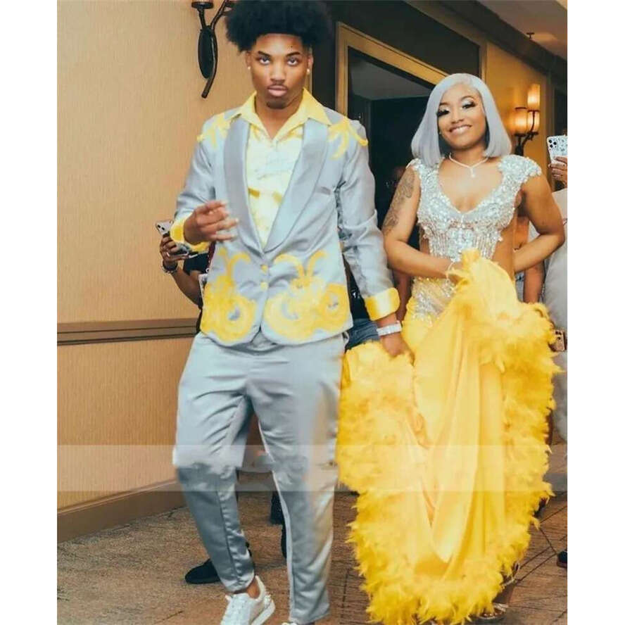 Light Yellow Mermaid Prom Dresses 2024: Feather & Rhinest Size Aso Ebi