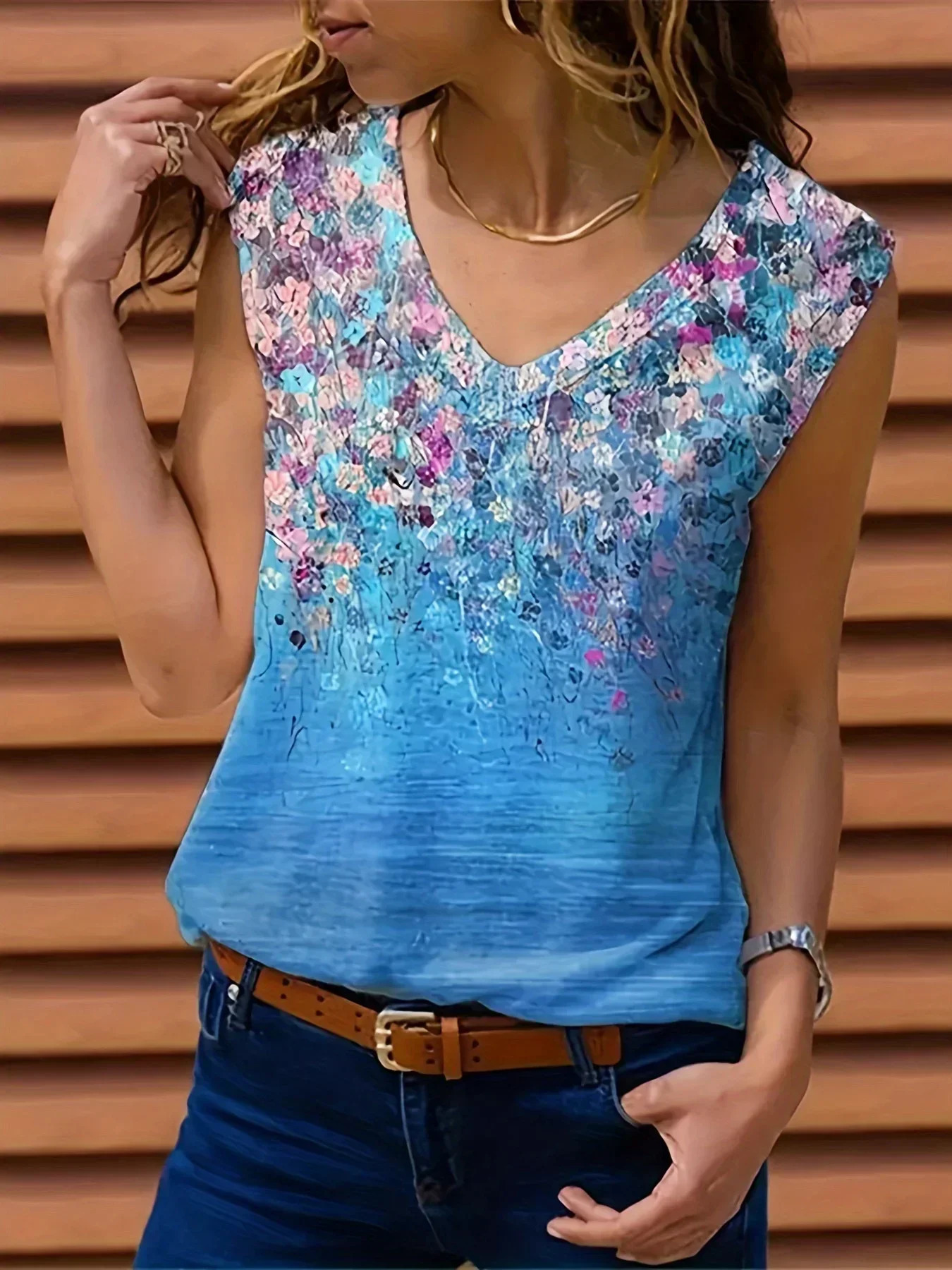 Plus Size 1XL-5XL Summer Fashionable Womens Top Casual V-neck Printed Simple Sleeveless Vest Versatile Loose and Elegant Vest 250224