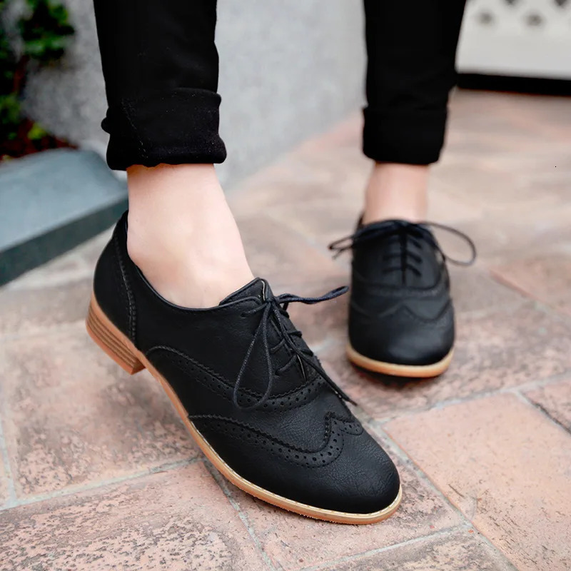 Round Toe Casual Woman Shoe Oxfords Female Footwear Leather Dress Rubber Solid Leisure Lace-Up Rome Flat PU Fabric Brogue250225