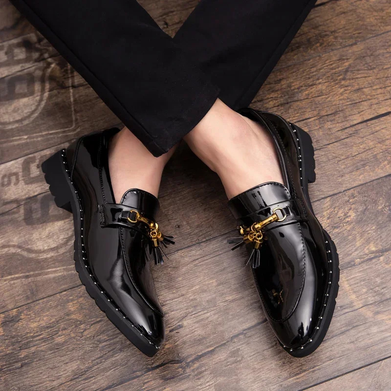 Men tassel loafers Mens loafers leather Man shoes leather tassel Mocassin homme Calzado hombre Zapatos de hombre Men shoes 250224