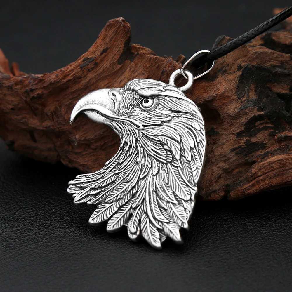 Vintage Zinc Alloy Fashion Pendant Necklace For Men Wen Gothic Biker Necklaces Party Halloween Jewelry X250224