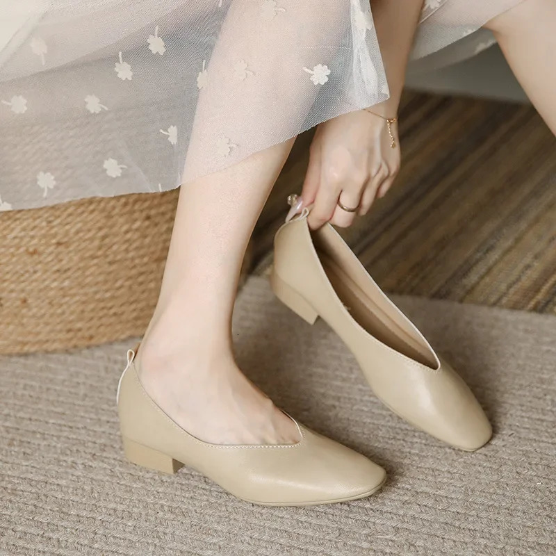 Genuine Leather Multi-color Low-heeled womens Shoes 2025 Round Toe Flat Bottom Shallow Cut Single Shoe Casual Versatile Loafers250225