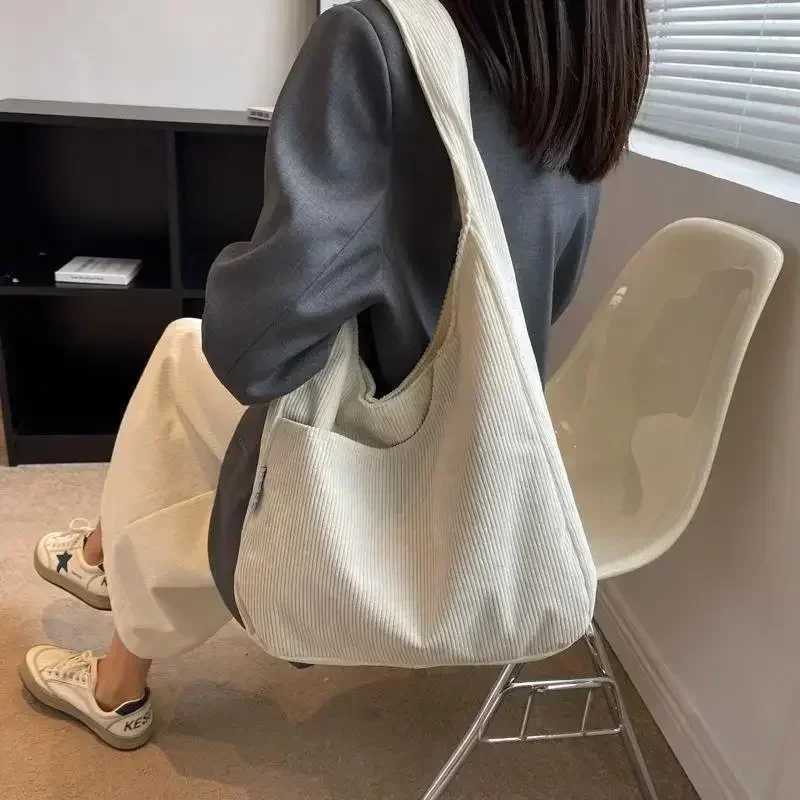 Canvas shoulder bag womens handbag Corduroy simple casual large capacity design womens travel solid shopping bag Z250225