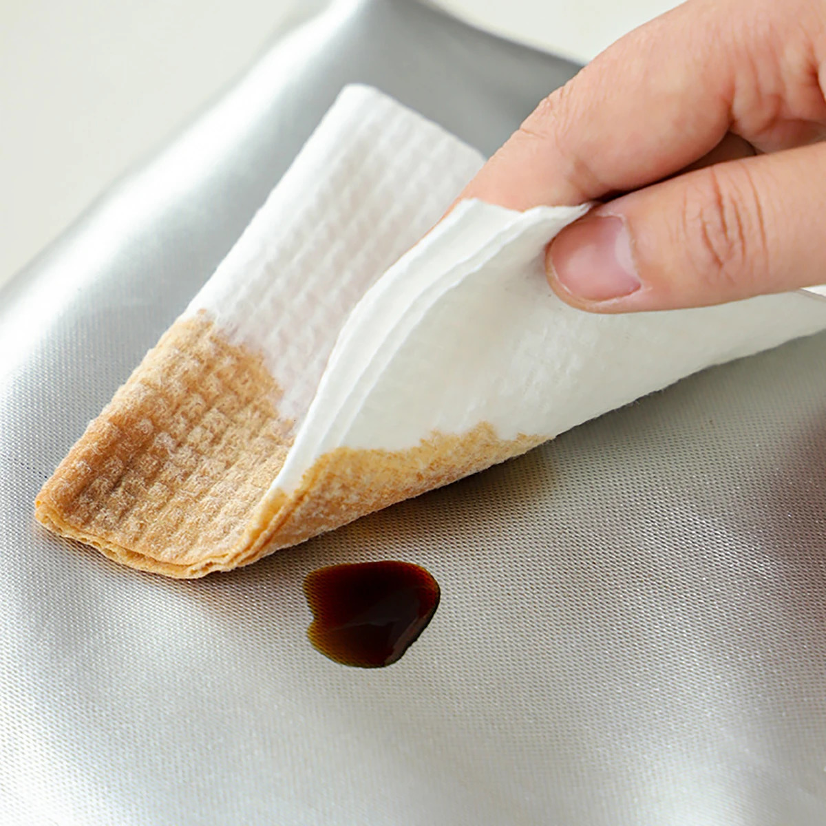 Versatile Canvas Insulated Lunch Bag with Zipper - Portable Storage Tote for Travel Picnics Easy-Clean Square Organizer 250224