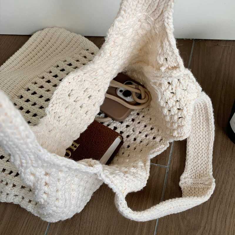 Large Capacity Crochet Shoulder Bag Knitted Hollow Shoulder Bag Underarm Bag Women's Shopping Totes Casual Beach Commuting Bag