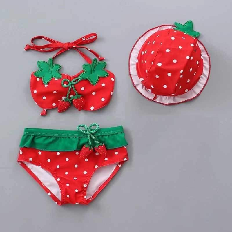 2024 Baby Swimwear Kids Girls 3 Pieces Swimsuit Bikini Summer Children Cute Strawberry Pineapple Swimwear For Beach Vacation X250224