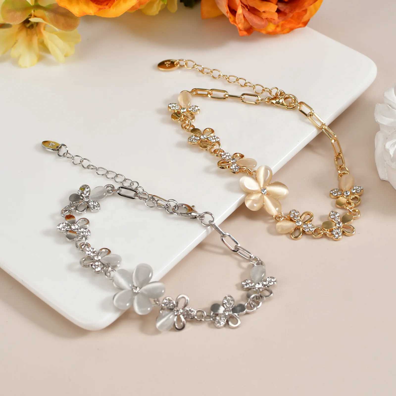 Luxury Designer Bracelet Womens Accries Bracelet Womens Jewelry Crystal Bracelet Water Diamond Sparkling Girl GiftXJ250225