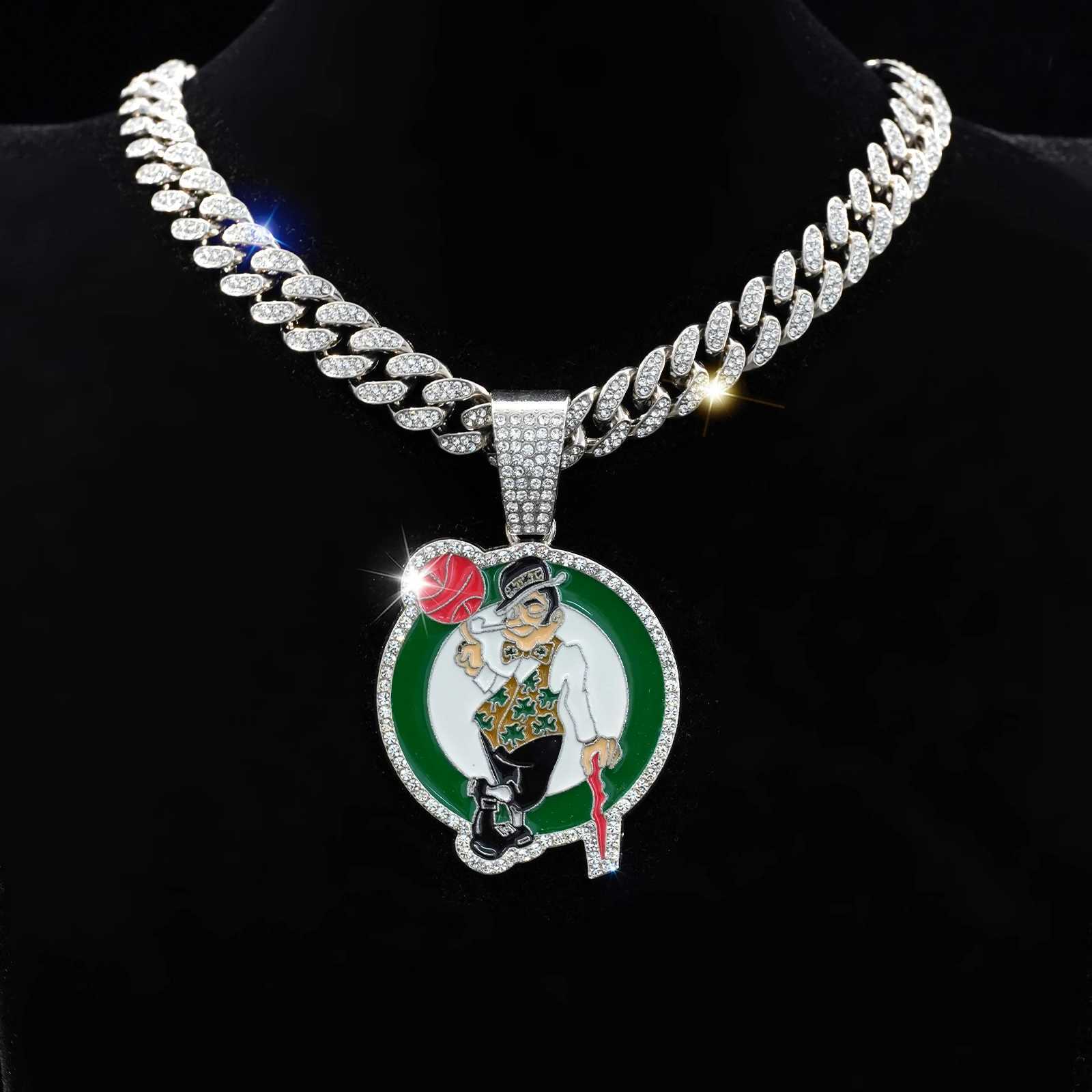 Diamond round pendant cartoon character pinball design 50cm Cuban chain hip-hop jewelry suitable for mens sportswear X250224