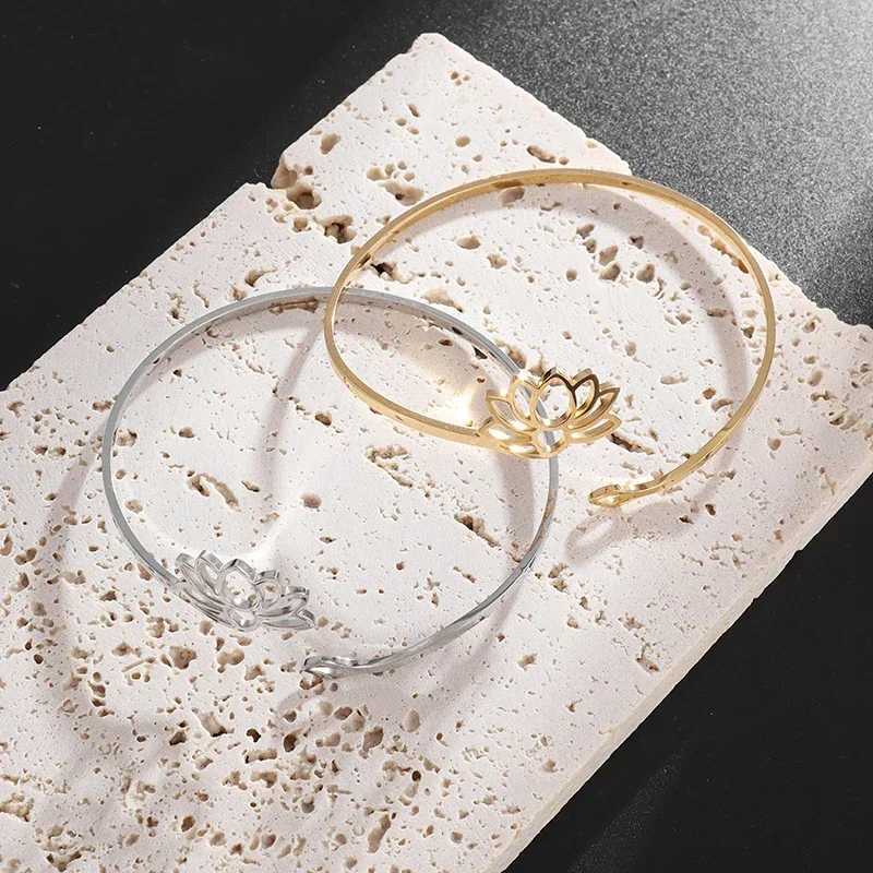 Stainless Steel Hindu Lotus Mandala Open Bracelet Womens Fashion Cuff Bracelet Casual Sports Yoga JewelryXJ250225