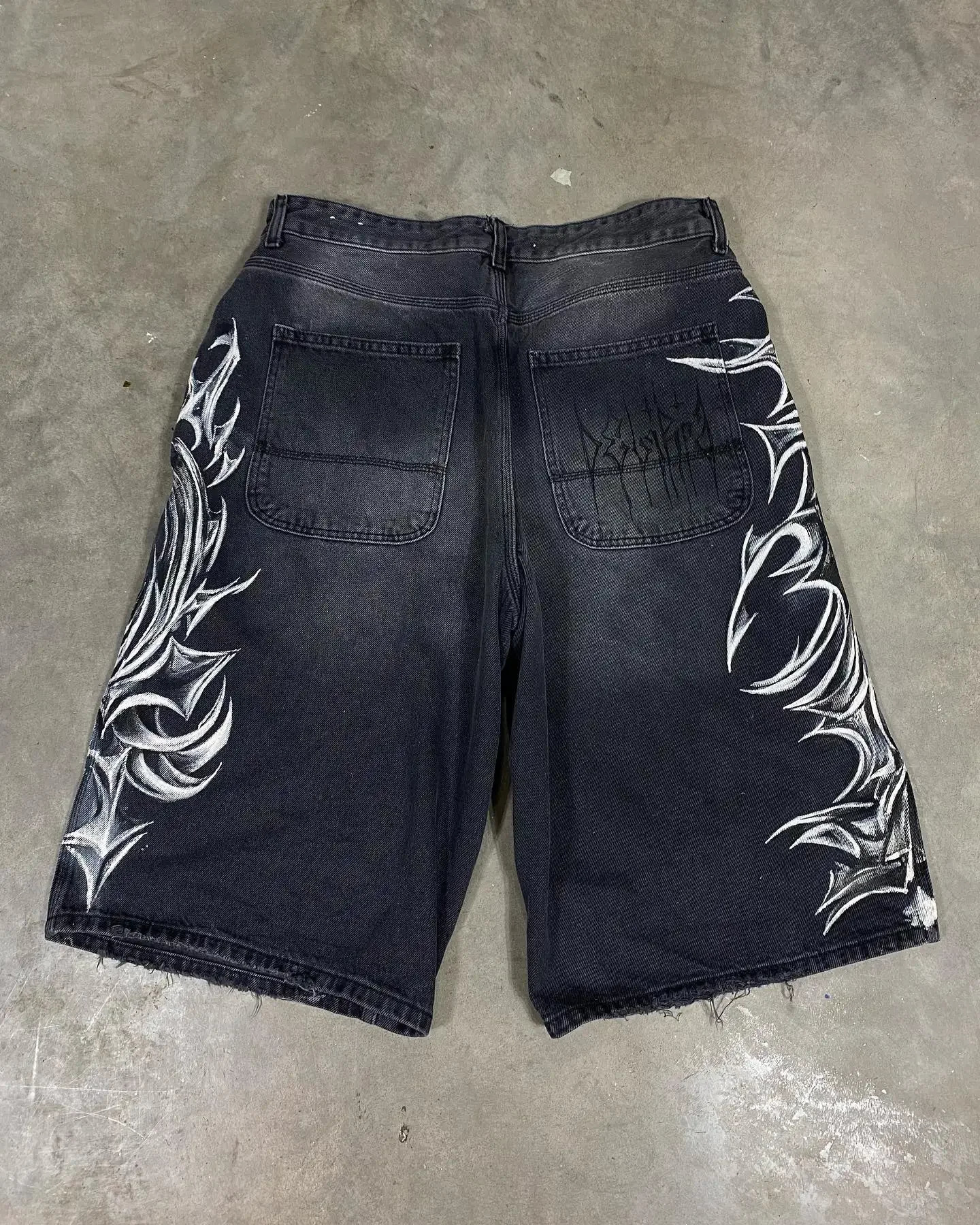 American Retro Gothic Halloween Geometry Graffiti Print Denim Shorts Men Women Y2k Low Waist Baggy Knee Length Jeans Jorts Short 250225