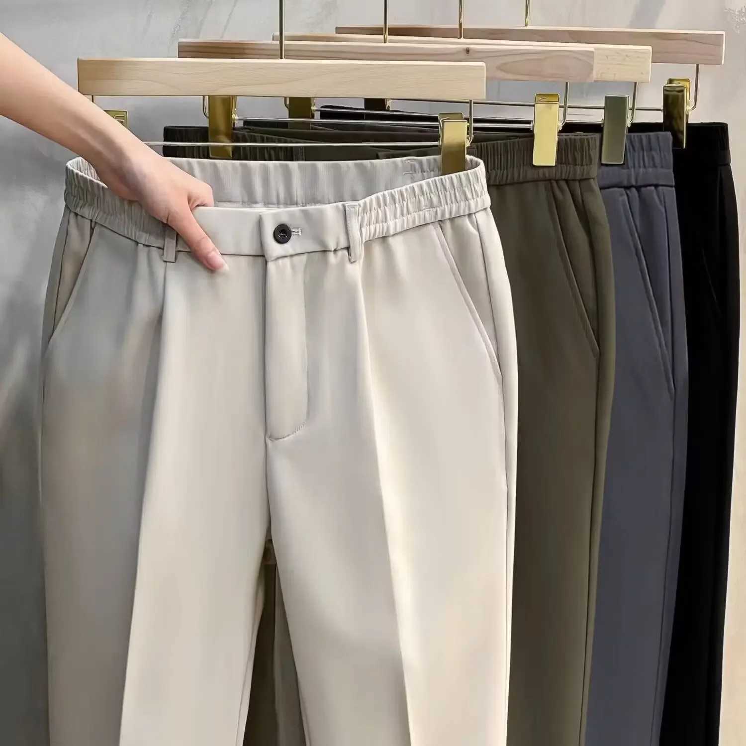 Mens Straight-Leg Casual Pants Plus Size Slim Fit Black Autumn/Winter Suit Pants Simple Style Ninemeter Shorts W250225