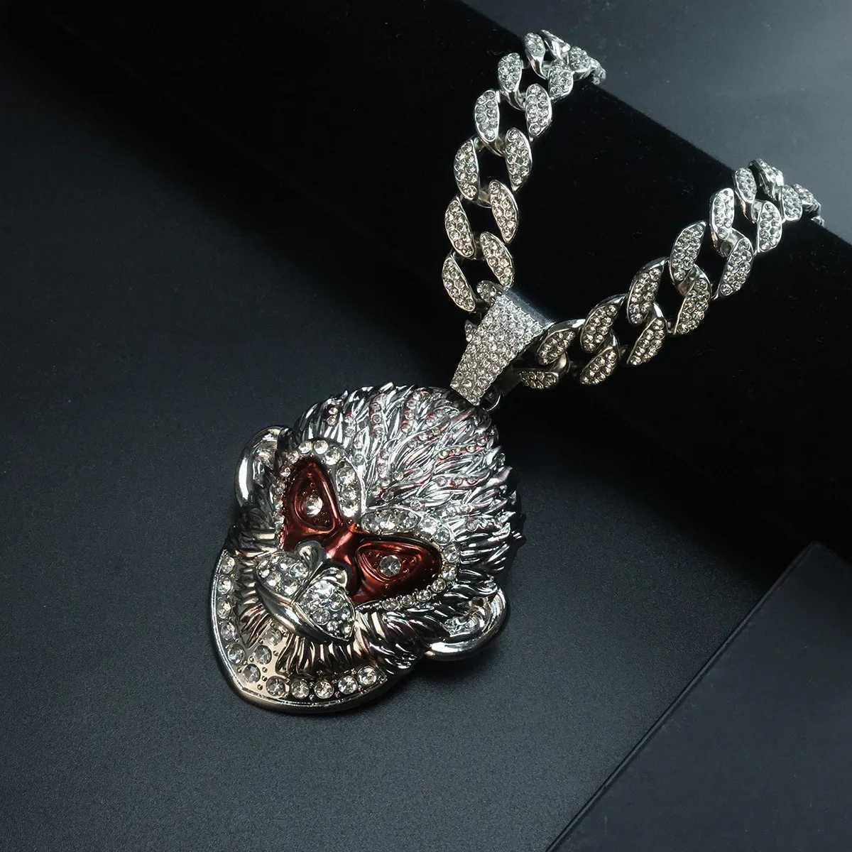 J Hip Hop Black Myth Wukong BLing Big Pendant Necklace Delicate Monkey King Figure Necklaces Man Boyfriend Cool Gift Jewelry X250224