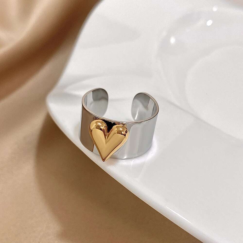 Greatera Stainless Steel Heart Pattern Cuff Ring For Women Men Tide Wide Thick Personality Exaggerated European American Jewelry