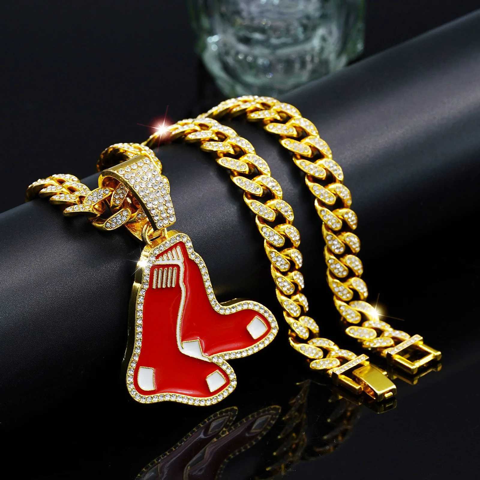 J Chrismas Red Socks Pendant Chain Necklace With Cuban when you Bling Man Hip Hop Jewelr X250224