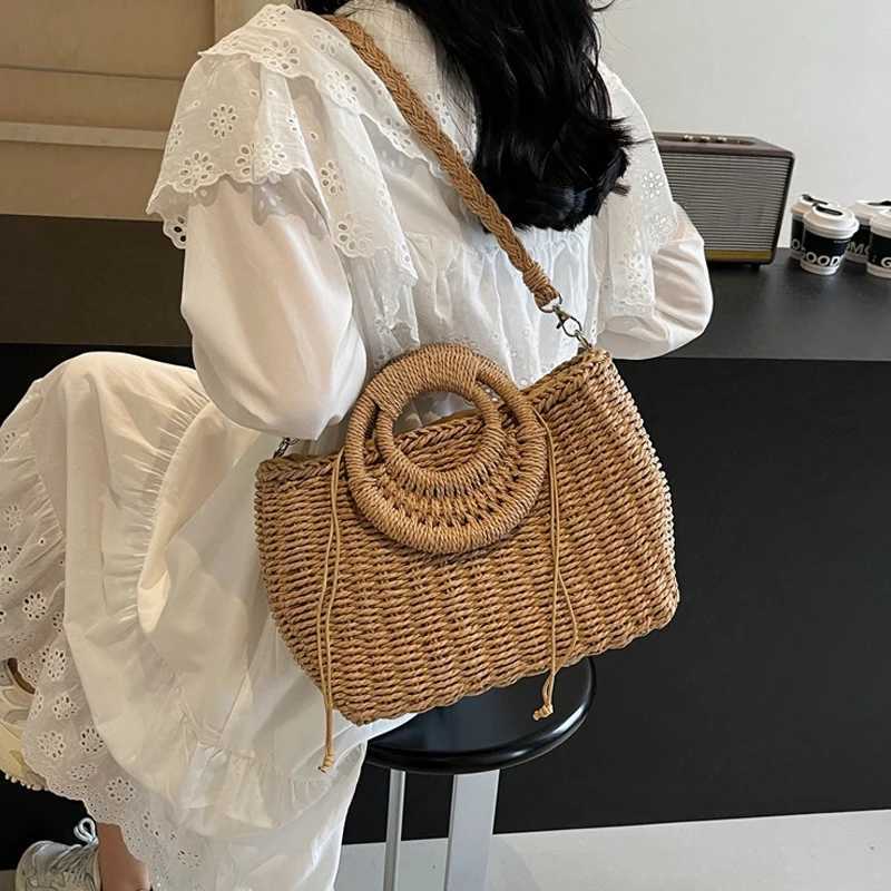 Ladies Round Handle Straw Tote Bags for Women 2024 Summer Hit Trendy Fashion Shoulder Side Bag Lady Beach Handbags