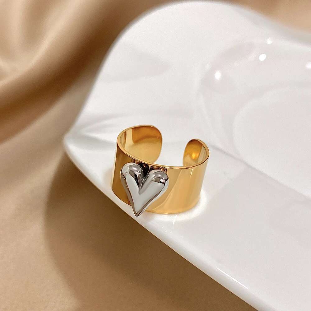 Greatera Stainless Steel Heart Pattern Cuff Ring For Women Men Tide Wide Thick Personality Exaggerated European American Jewelry