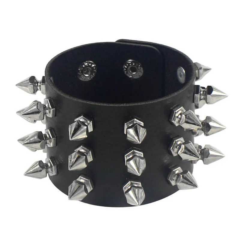Vintage Leather Bracelet Three Row Hospital Spikes Rivet Stud Wide Cuff PU Leather Punk Gothic Rock Unisex Bracelet Men JewelryXJ250225