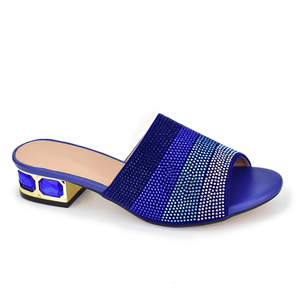 Latest Shoes Women Rhinestone Crystal Pumps 2024 Fashion Slippers Sandals Party Low Heels Elegant Italian Women Shoes 250224