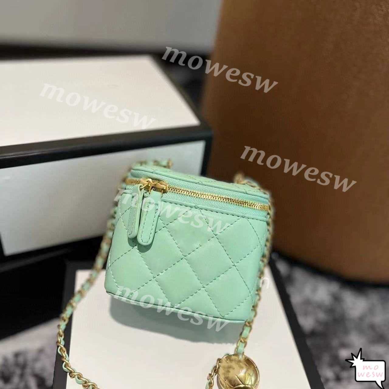 Cases Womens Bag Luxury Purse cc Crush Gold Ball Vanity Box With Mirror Metal Hardware Matelasse Chain Crossbody Bag Shoulder Handbags Cosmetic Case Makeup Pouch