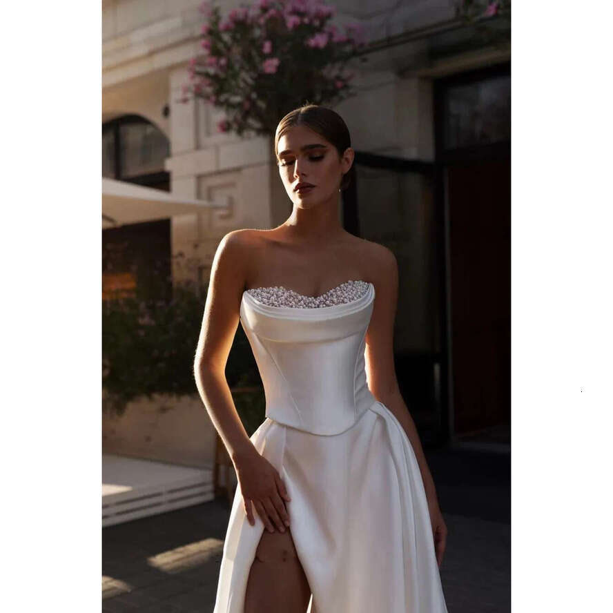 Elegant Satin A E Women Wedding Strapless Sleeveless Bridal Gowns Pearls Beads Split Side Sweep Train Dress Custom Made