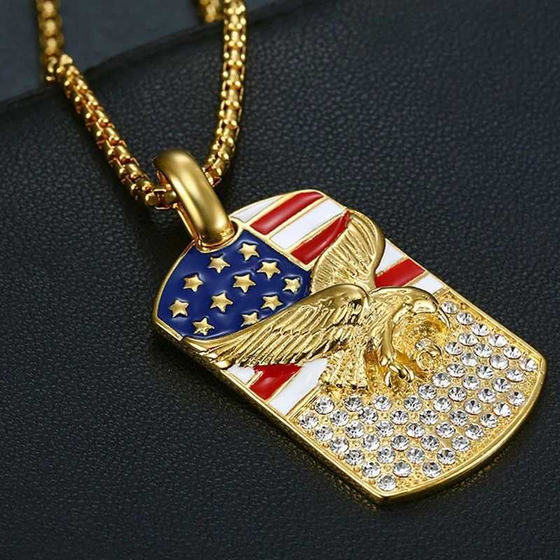 1pcs European and Hip-hop Accessories Gold-plated Diamond-encrusted Pendant Necklace X250224