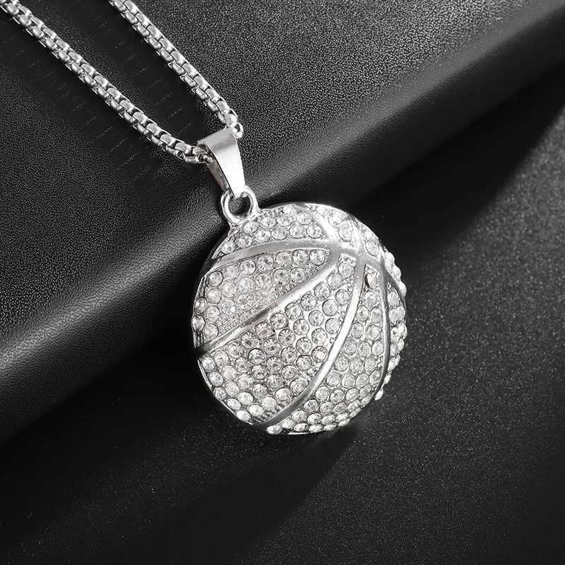 Iec Out Zirconia Basketball Pendant Necklace for Men Personali Punk Cool Rock Rap Party Hip Hop Jewelry Accessories X250224