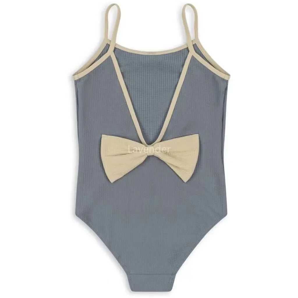 2024 Summer Girls Swimsuit Fashion Cartoon Swan Childrens One-piece Swimsuit Quick-drying Sunscreen Long-sleeved Split Swimsuit X250224