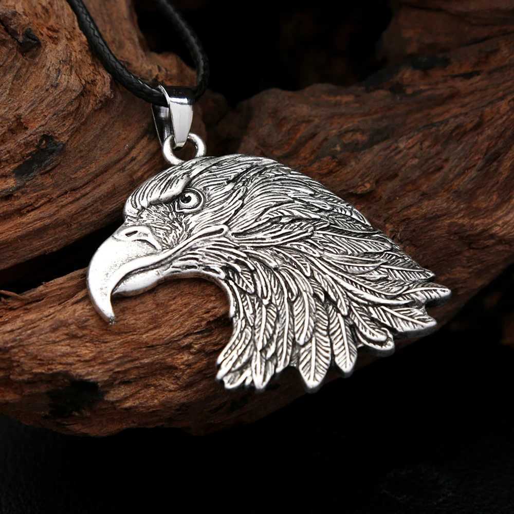 Vintage Zinc Alloy Fashion Pendant Necklace For Men Wen Gothic Biker Necklaces Party Halloween Jewelry X250224