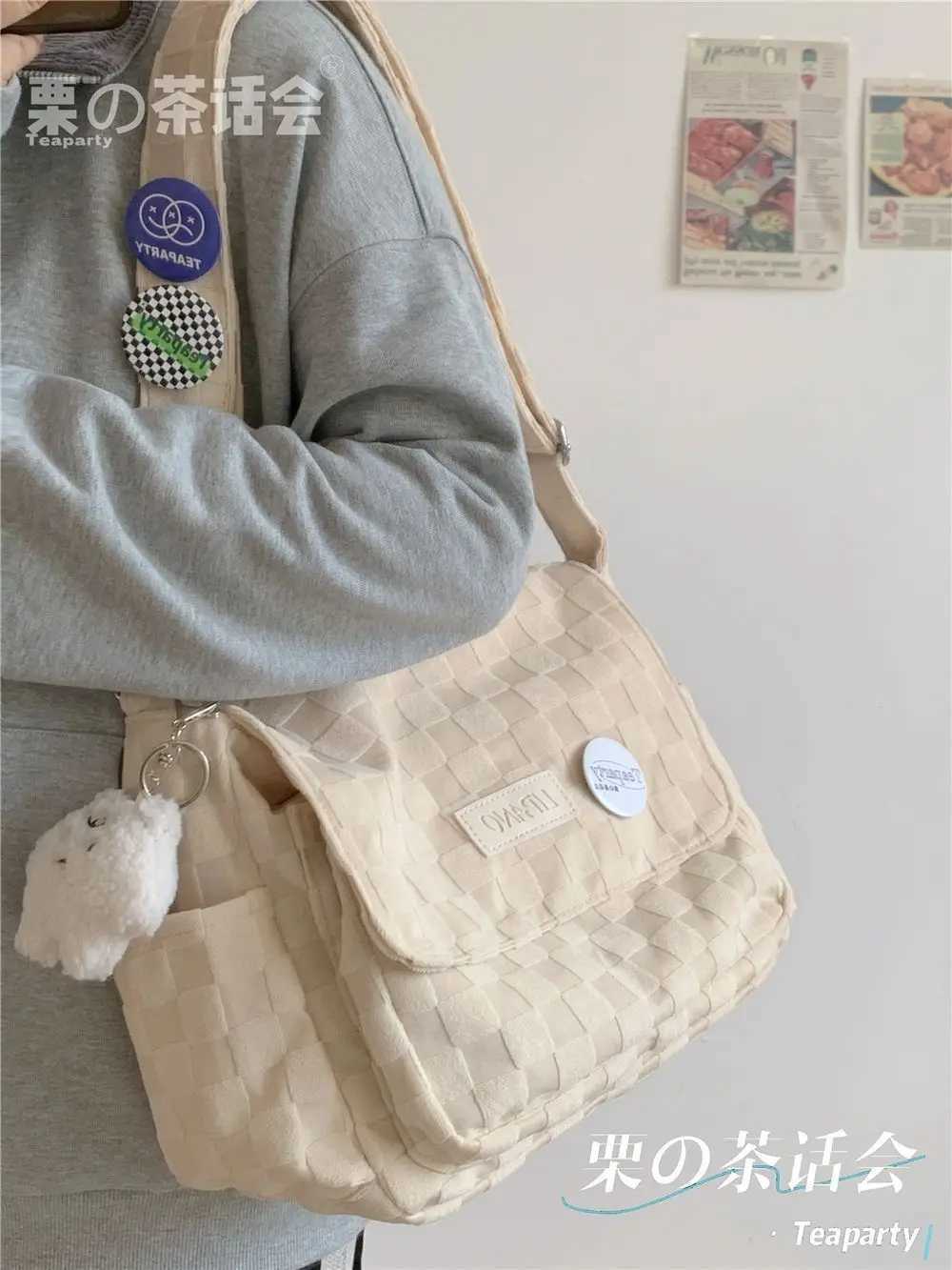 Versatile female student promises classes large capacity one shoulder messenger bag autumn and winter backpacks Z250225