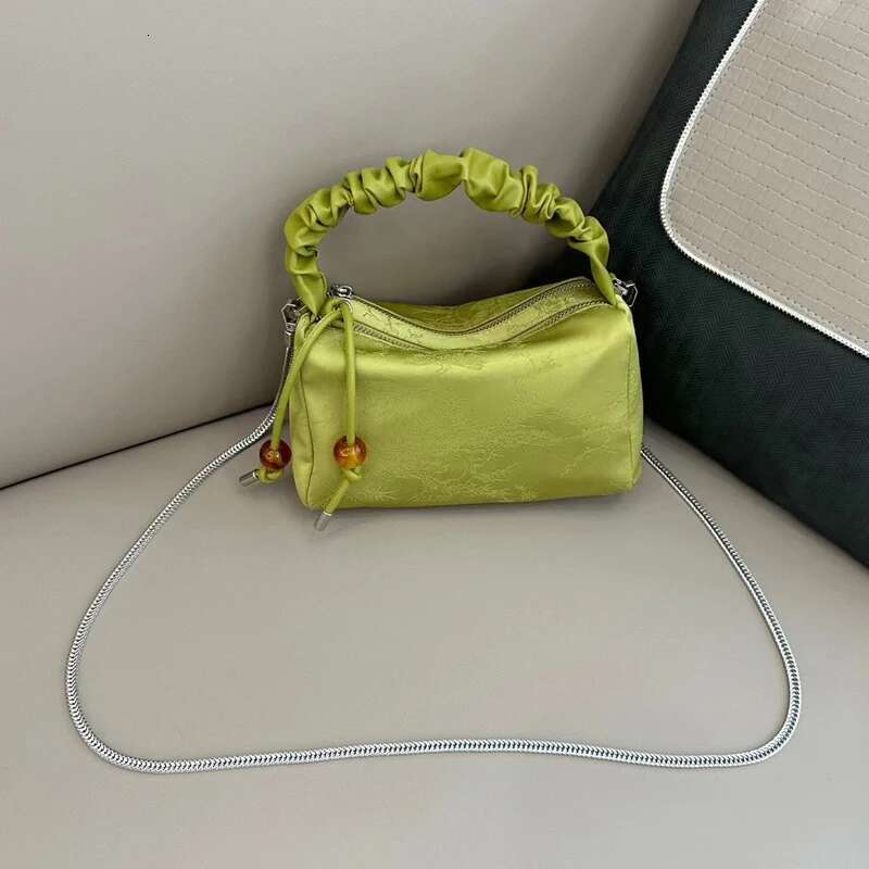 Chinese Style Bag For Women Designer Handbag Purse 2024 New In Satin Embroidered Wer Pleated Top Handle Chain Shoulder