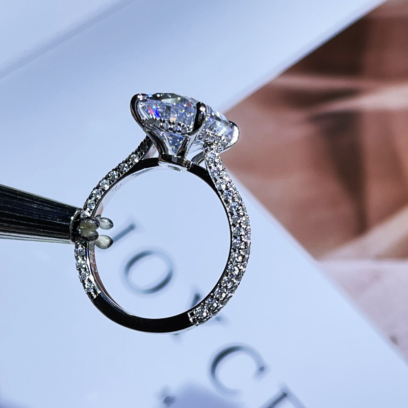 2025 Choucong Brand Top Sell Sparkling Wedding Rings Luxury Jewelry Oval Cut White Moissanite Diamond Real 100% 925 Sterling Silver Women Bride Ring G