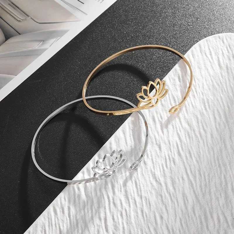 Stainless Steel Hindu Lotus Mandala Open Bracelet Womens Fashion Cuff Bracelet Casual Sports Yoga JewelryXJ250225