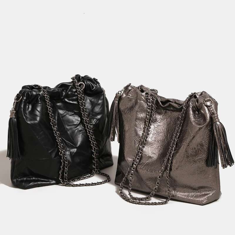 Vintage Slim Bags For Women Designer Handbags And Purses 2023 New In PU Large Capacity Tassel Chain Underarm Shoulder Bag