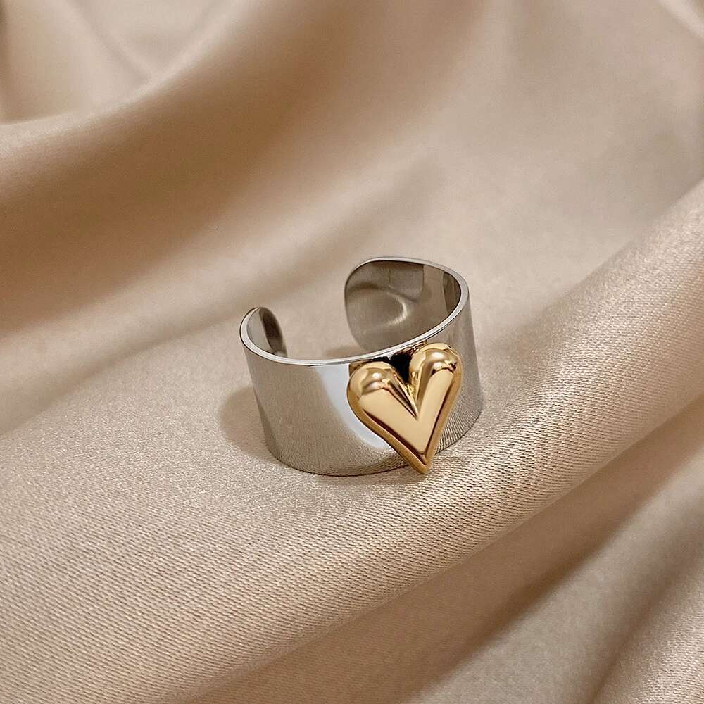 Greatera Stainless Steel Heart Pattern Cuff Ring For Women Men Tide Wide Thick Personality Exaggerated European American Jewelry